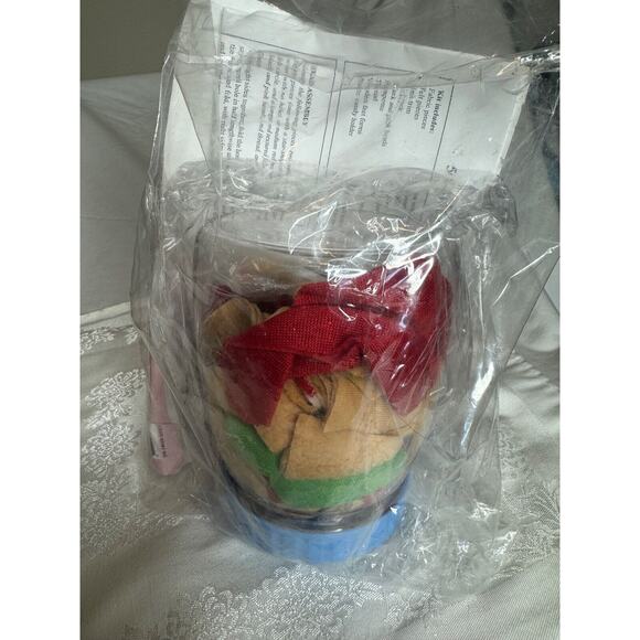 NIB Grandma Core Ginger Chef Candy Holder by Felt Street Craft Kits - Picture 2 of 3